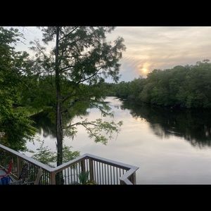 Meet your Posher, Luis